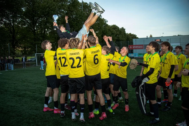 Komanda svin uzvaru pār FK "Lielupe".