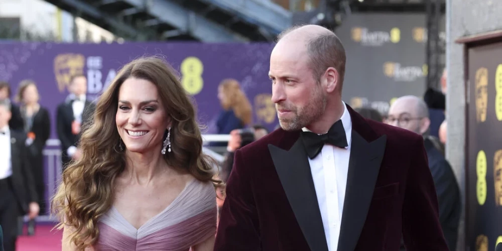 BAFTA 2026 sarkanais paklājs.