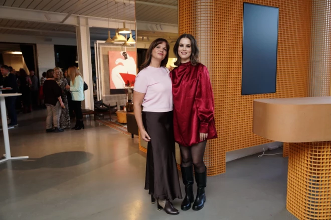 Jāņa otrā sieva Kristīne Līpiņa ar meitu Tīnu.