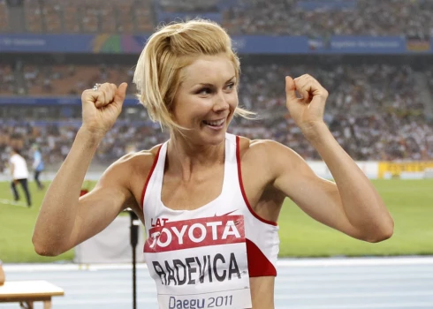 Ineta Radēviča tiek uzskatīta par Latvijas labāko tāllēcēju.