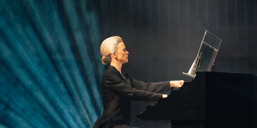 2026. gada 21. februārī Ventspilī, koncertzālē "Latvija", ar īpašu koncertu uzstājās ērģelniece Iveta Apkalna, atskaņojot Pētera Vaska un Arvo Perta mūziku un kopā ar klausītājiem nosvinot sava jaunākā albuma "Pärt & Vasks" atvēršanu.