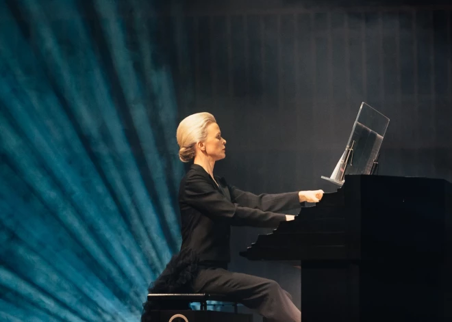 2026. gada 21. februārī Ventspilī, koncertzālē "Latvija", ar īpašu koncertu uzstājās ērģelniece Iveta Apkalna, atskaņojot Pētera Vaska un Arvo Perta mūziku un kopā ar klausītājiem nosvinot sava jaunākā albuma "Pärt & Vasks" atvēršanu.