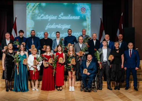 “Gada laureāts 2025” balvu laureāti (foto: Kitija Folkmane)