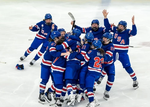 Pasaules čempione ASV kļūst par olimpisko čempioni.