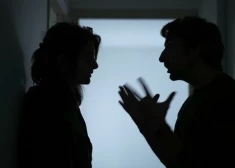 Zemgalē aizturēts varmāka, kurš izvaroja un draudēja nogalināt savu dzīvesbiedri