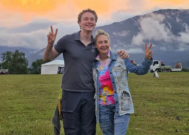 Мать и сын из Латвии планируют установить первый национальный рекорд по полетам на воздушном шаре