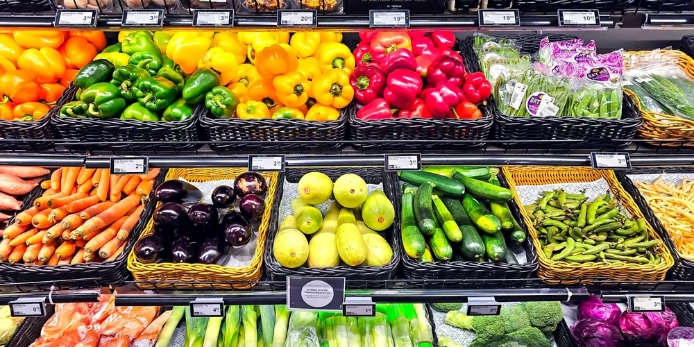 Местные фермеры бьют тревогу - на полках латвийских магазинов всё больше импорта.