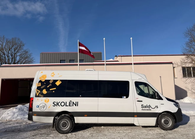 Saldus novada pašvaldībai jauns bezemisiju autobuss skolēnu pārvadājumiem Novadnieku pagastā