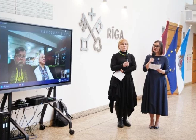 Rātsnamā atklāta ukraiņu karavīra un fotogrāfa Georgija Suturina izstāde “Kur sākas Dzīve?”