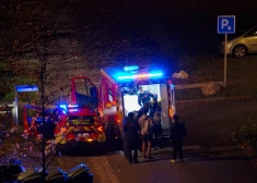 Francijā autovadītājs izdzīvo pēc kritiena no 300 metru augstuma un piecas dienas pavada aizā