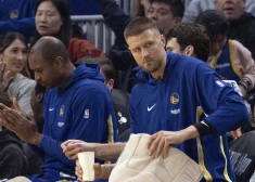 "Warriors" piedzīvo vēl vienu zaudējumu, Stīvs Kers komentē Porziņģa veselības stāvokli