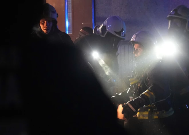 Krāslavas novadā aizdegas dzīvojamā māja, viens cilvēks iet bojā