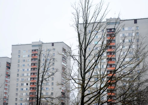 Daudzdzīvokļu ēkas Rīgā.