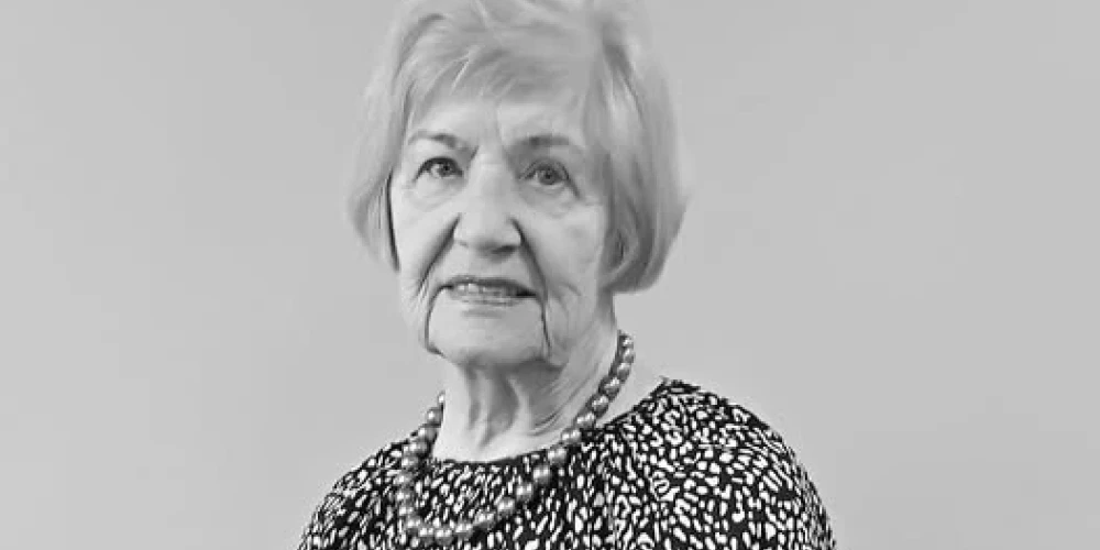 Mūžībā devusies Sējas pagasta iedzīvotāja, bijusī deputāte un sabiedriski aktīvā novadniece Anna Ozoliņa.