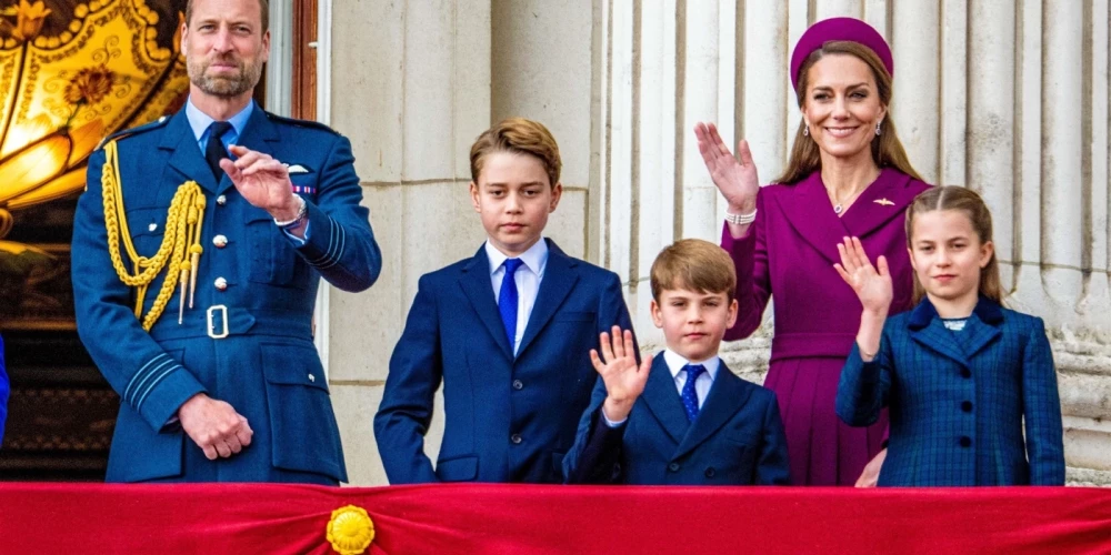 Princis Viljams nosauc filmu, ko kopā ar Džordžu, Šarloti un Luisu skatās atkal un atkal.