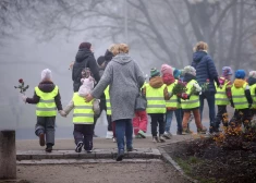 Подписи не помогли: Рижская дума отклонила инициативы о сохранении четырех детских садов
