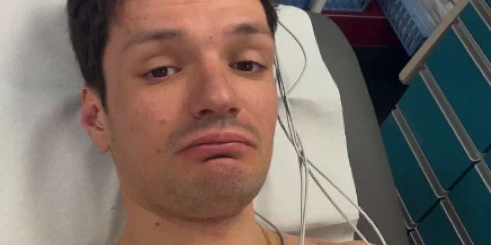 Tommazo Džakomels slimnīcā (ekrānuzņēmums no "Instagram")