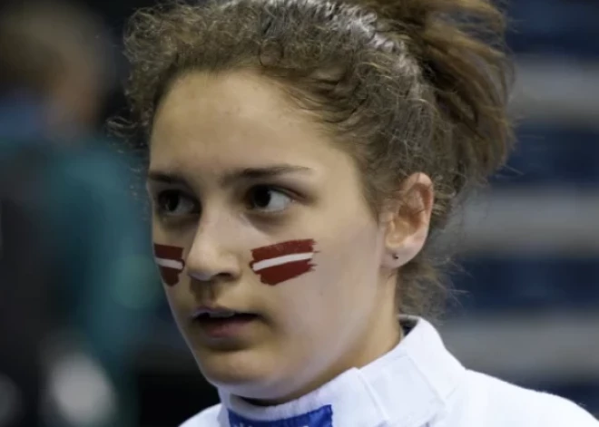 Sofija Prošina triumfē Eiropas junioru čempionātā paukošanā ar špagu