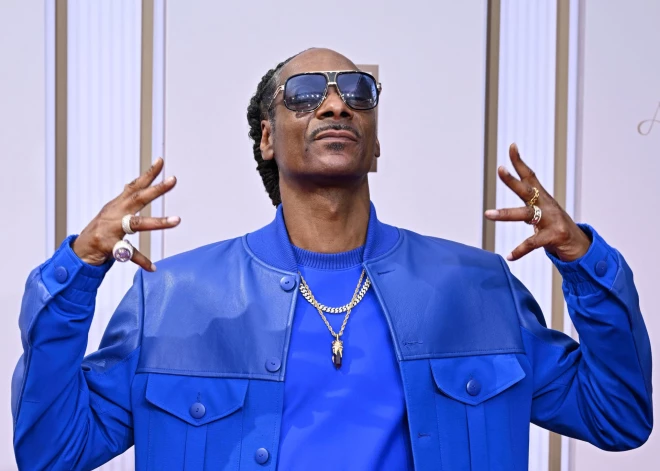 Snoop Dogg izsaka viedokli par Bekhemu skandālu: "Neviens tēvs nav ideāls"