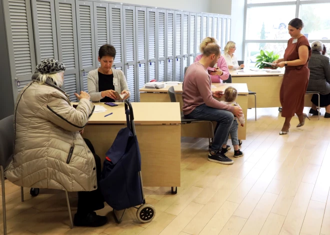 Saeimas vēlēšanās Rīgā varēs nobalsot 158 vēlēšanu iecirkņos, mainīta dažu atrašanās vieta