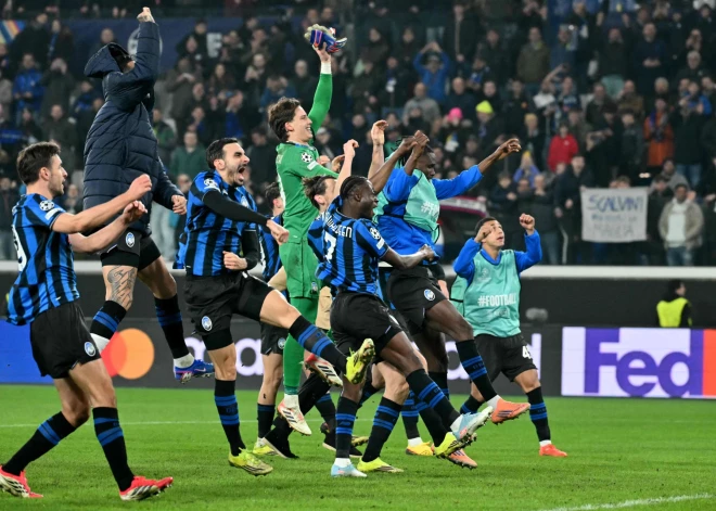 "Atalanta" izglābj Itālijas futbolu no vēsturiska apkaunojuma, ar pēdējo sekunžu "pendeli" iekļūstot UEFA Čempionu līgas astotdaļfinālā