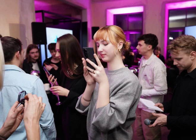 “Samsung” prezentē savu jauno “Galaxy S26” viedtālruņu sēriju