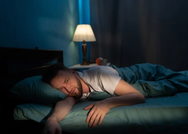 Kāpēc tu nevari aizmigt - pat ja esi noguris? Skaidro speciāliste