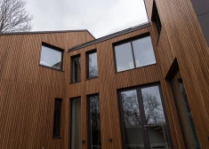 Termokoksne: kāpēc arhitekti to izvēlas arvien biežāk?