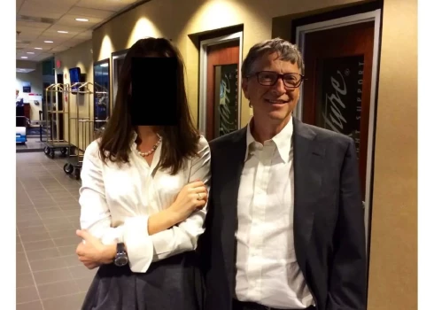 “Microsoft” līdzdibinātājs Bils Geitss atzinis, ka viņam bijuši romāni ar divām krievu sievietēm.