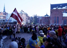 Latvija kļūst par pirmo valsti, kas par derīgiem atzīst Ukrainas e-parakstus