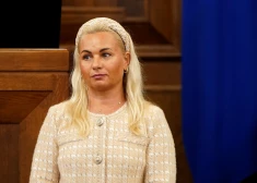 Saeimā gatavo lēmumprojektu par Kļaviņas nosūtīšanu uz valodas pārbaudi