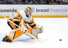 Latvieši NHL: Šilovs spēlē lieliski un kļūst par spēles otro zvaigzni, Girgensonam un Tampabejai pārtrūkst uzvaru sērija