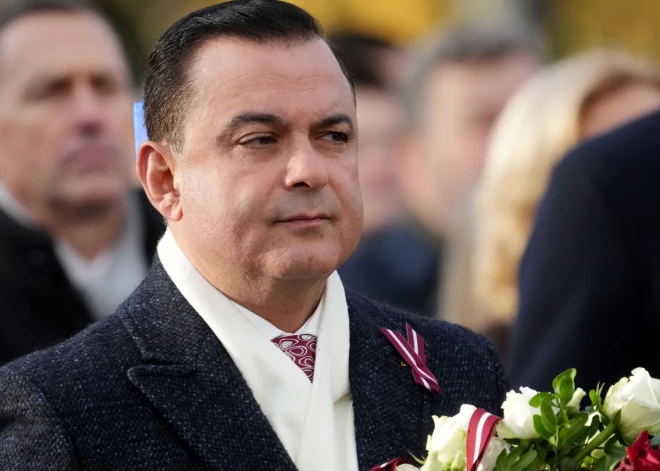 Ministrs Abu Meri joprojām nav atteicies no Libānas pilsonības