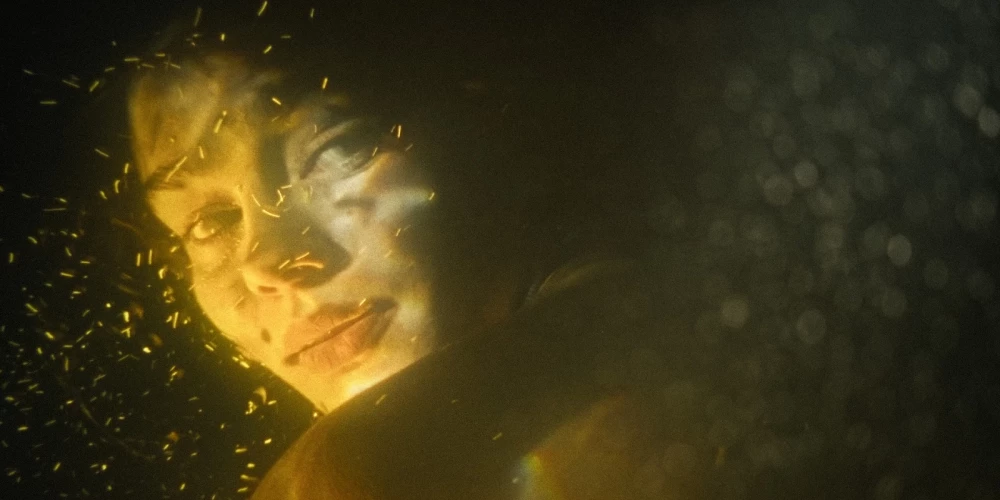 Īsmetrāžas spēlfilma "Tukšuma aicinājums" (režisors Jānis Ābele, kurš šogad būs arī Lielā Kristapa noslēguma ceremonijas režisors).