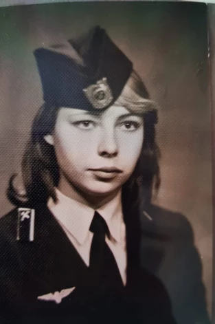 Марина в свой первый рейс.