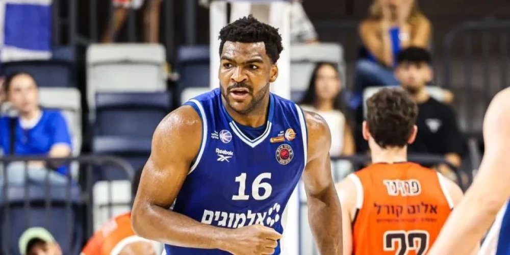 Kluba jaunpienācējs līdz šim spēlējis Kosovā, Izraēlā un Turcijā.