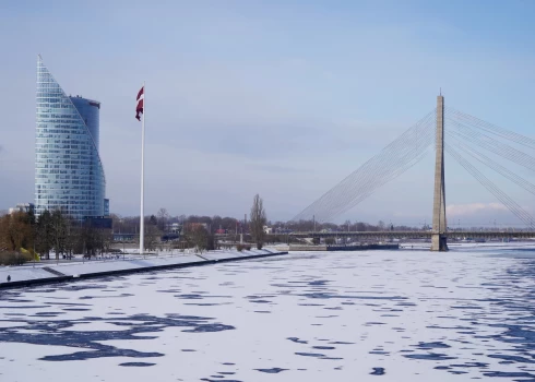 Rīgas pašvaldība gatavojas pavasara paliem un iespējamiem plūdiem. 