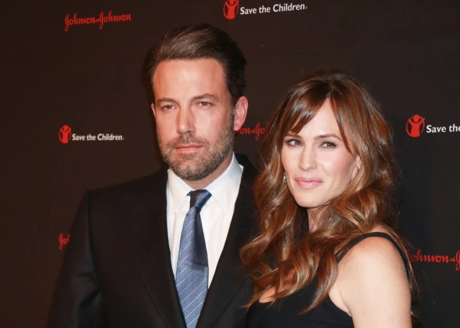 “Ir zaudējums, bet ir arī ieguvums!" Dženifera Gārnere stāsta par kopīgu bērnu audzināšanu ar Benu Afleku