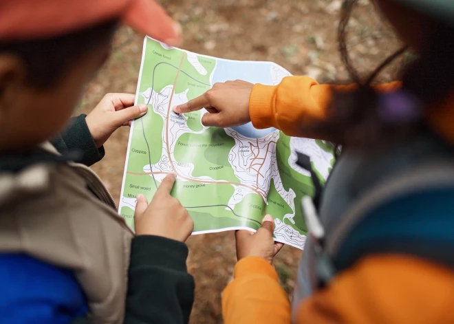 Брать или не брать деньги с латвийцев за отдых на природе? Между организациями завязался спор