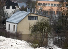 Sinoptiķi brīdina: gaidāmi plaši palu izraisīti plūdi. Kur un kad jārēķinās ar palu perioda maksimumiem?