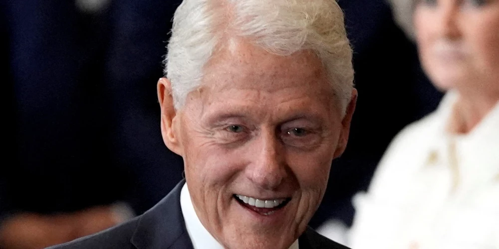 Bils Klintons bija ASV prezidents no 1993. līdz 2001. gadam.