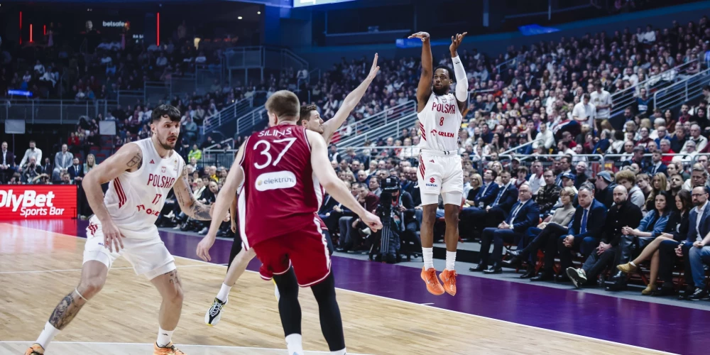 Polis Džordans Loids uzvaras metienu izdarīja pēdējā sekundē