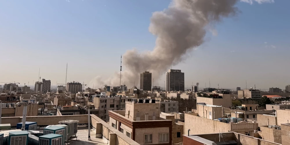 В Тегеране произошло несколько взрывов.