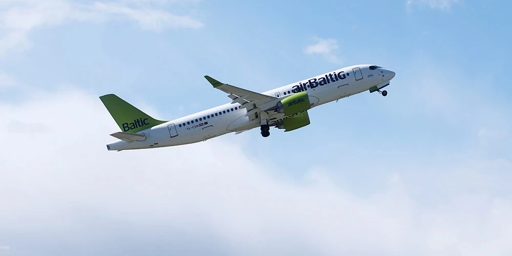 Pēc degvielas uzpildes lidmašīna atkārtoti pacelsies un lidojumu uz Rīgu veiks, izmantojot alternatīvu maršrutu.