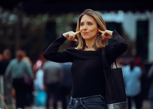 Хочешь тишины - езжай в деревню.