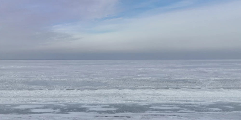 Bulduru pludmale ziemā.