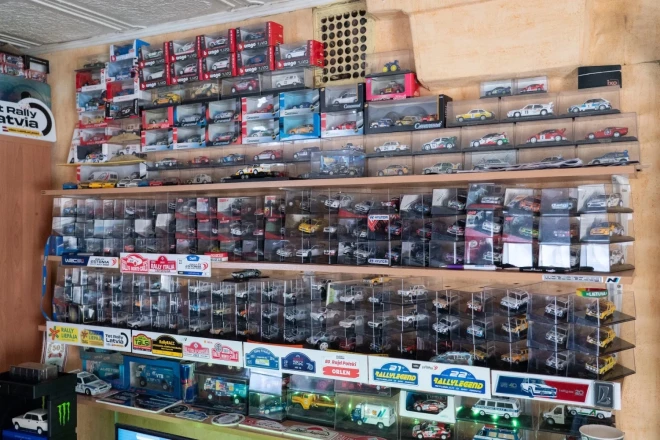 Большая страсть Руслана — ралли, поэтому значительную часть его коллекции составляют именно модели раллийных автомобилей.