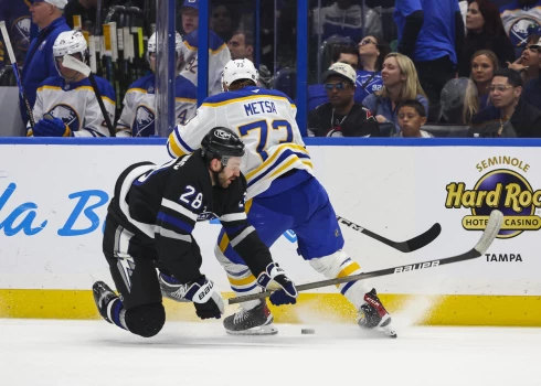 Zemgus Girgensons ar Tampabejas "Lightning" zaudēja latvieša iepriekš pārstāvētajai Bufalo "Sabres".