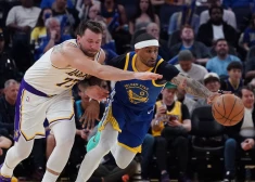 Porziņģis izlaiž jau ceturto maču pēc kārtas; "Warriors" cieš smagu zaudējumu "Lakers" komandai