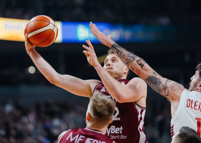 Latvijas basketbolisti mēģinās revanšēties poļiem par sirdi plosošo zaudējumu